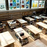 L’École suisse de vitrail et création propose une formation de verrier-créateur, mais elle est aussi ouverte au grand public.